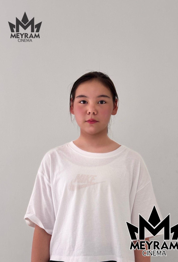 Алина Қайырова