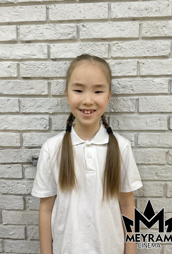 Айару Әбілхан