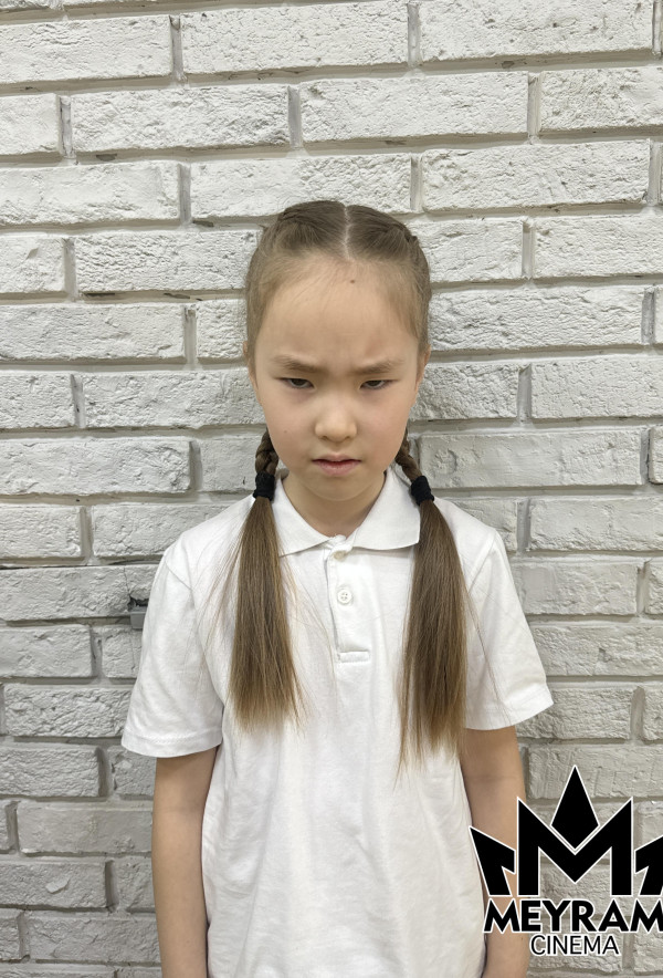 Айару Әбілхан