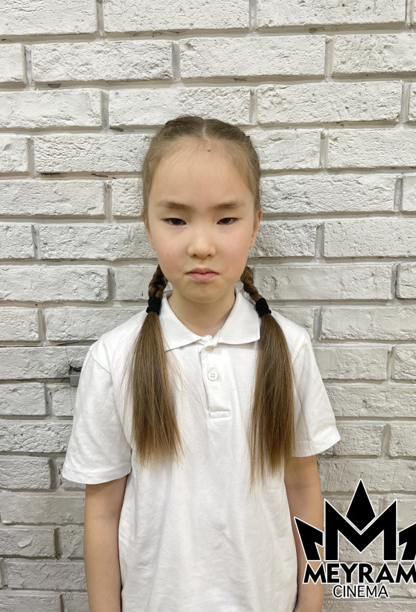 Айару Әбілхан