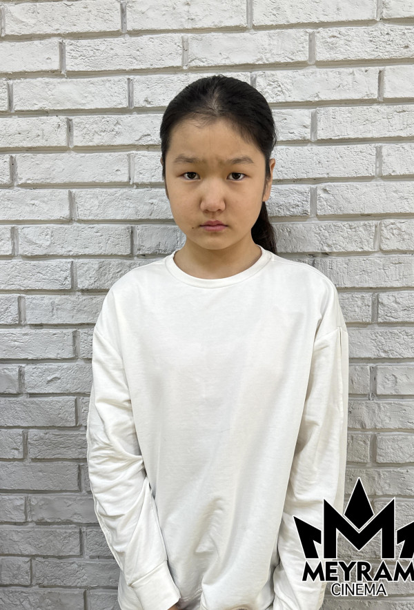 Айша Исадина