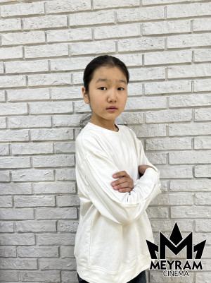 Айша Исадина