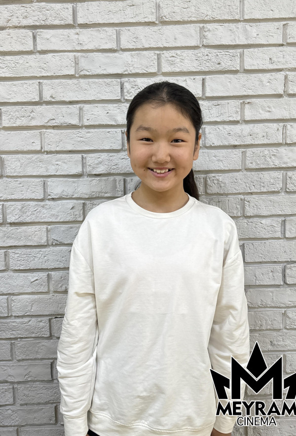 Айша Исадина