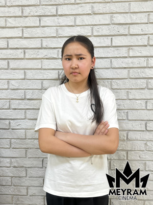 Айару Әбуханова