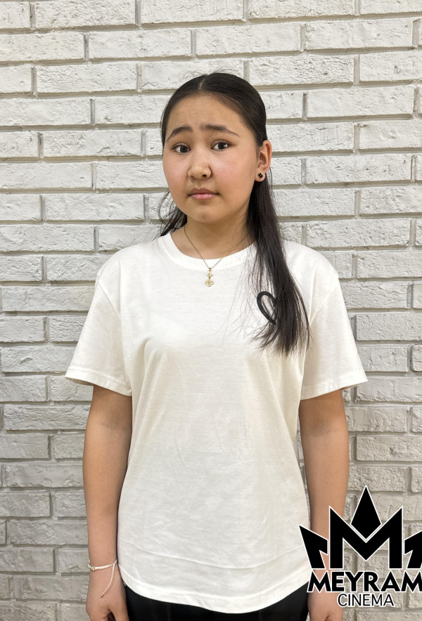 Айару Әбуханова