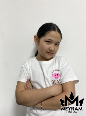 Айша Искакова