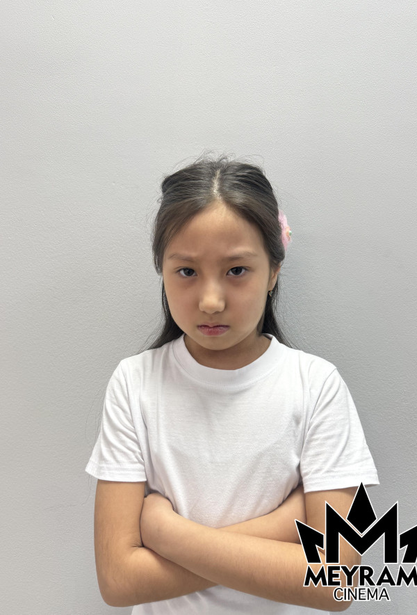 Айзере Азаматқызы