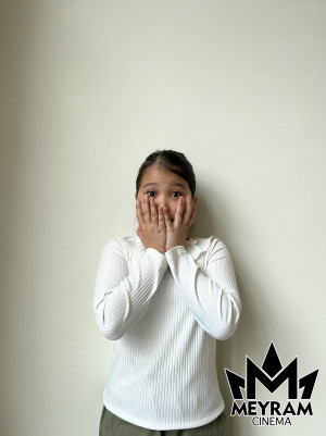 Айым Дүйсенбей