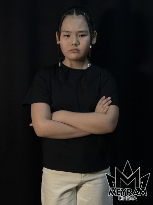 Айзере Мұхит