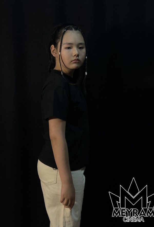 Айзере Мұхит