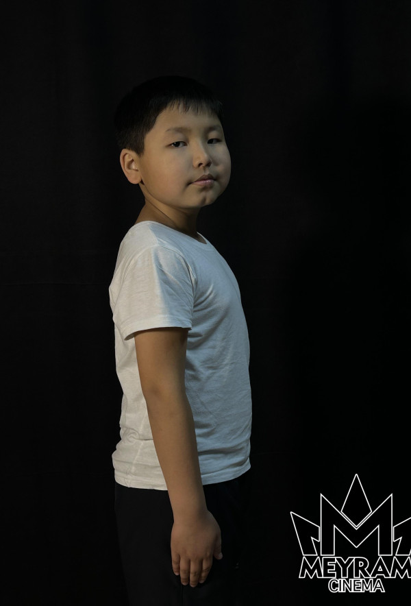 Санжар Тұрар