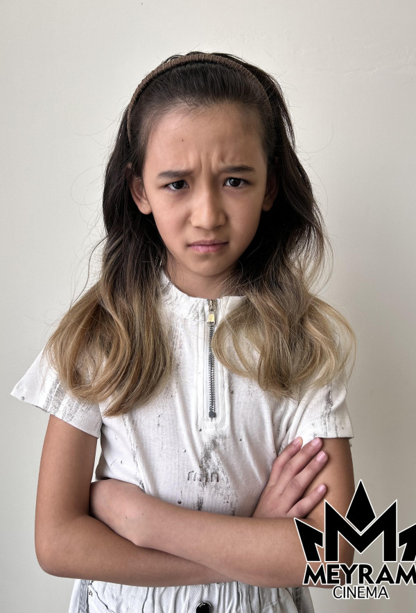 Аяна Атажан