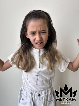 Аяна Атажан