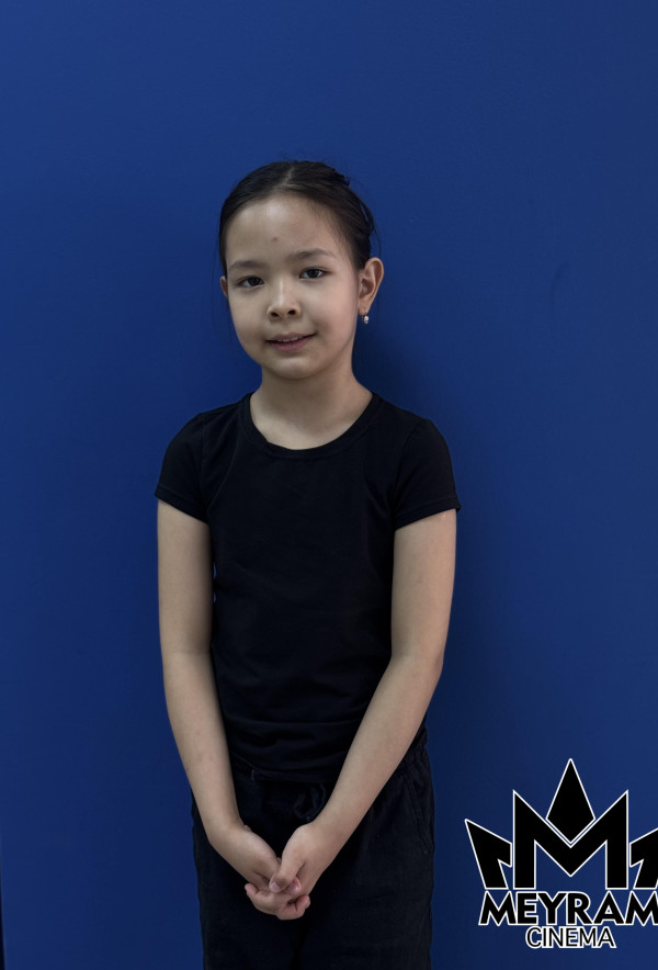 Көркем Уазихан