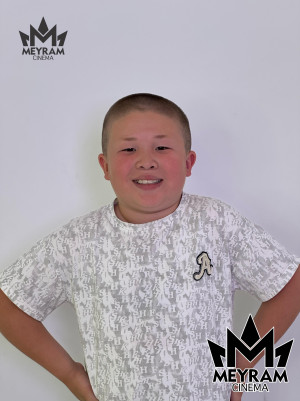 Аслан Фархат