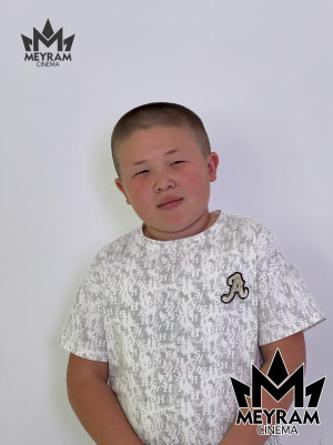 Аслан Фархат