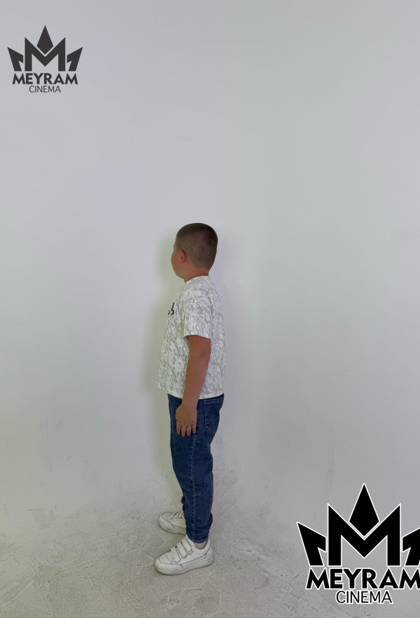 Аслан Фархат