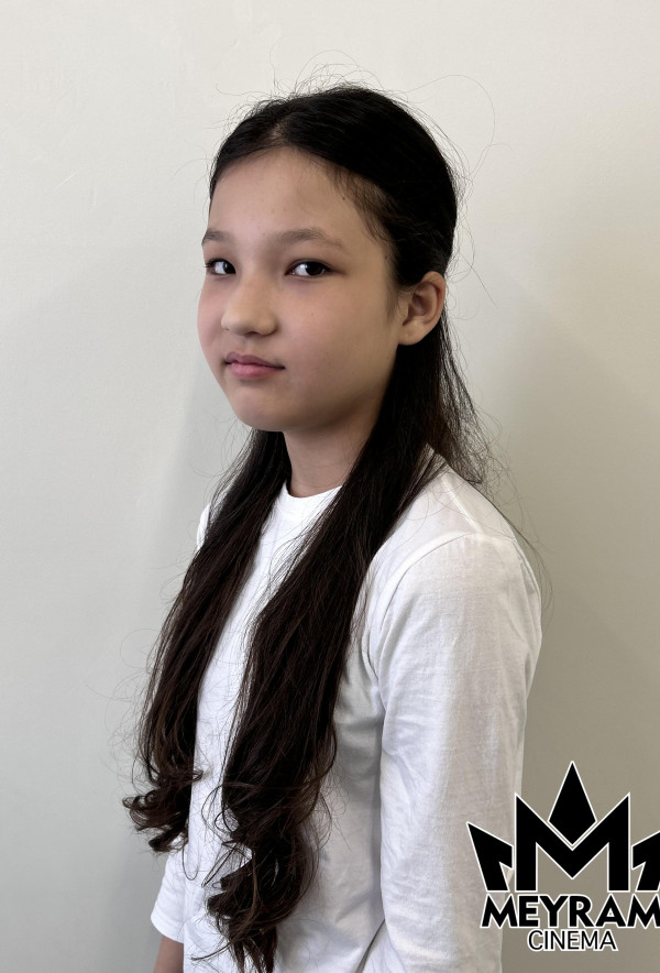 Жібек Икматбек