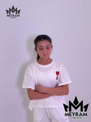 Назмина Ахмадтанова