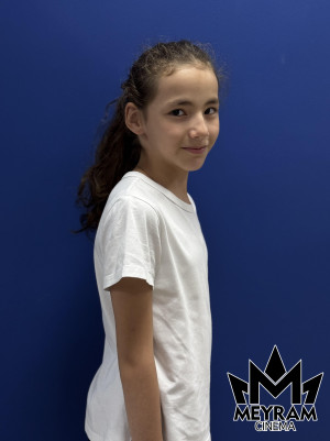 Аймира Әділақын