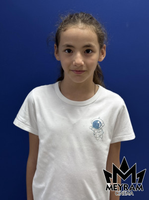 Аймира Әділақын