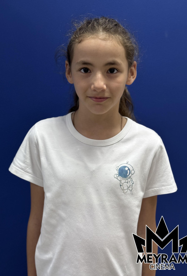 Аймира Әділақын