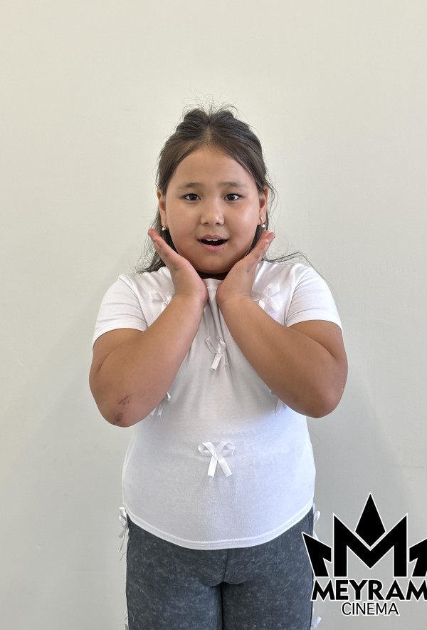 Аяна Аблади