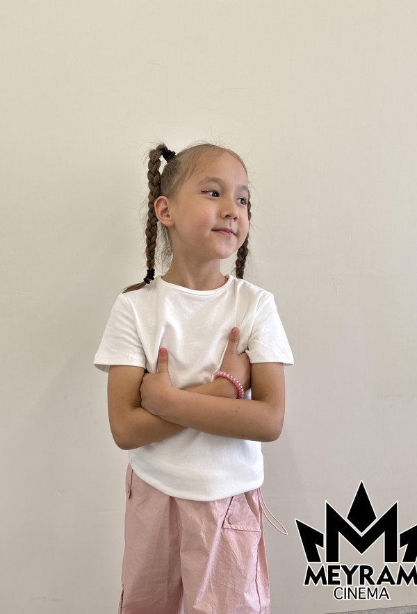 Аяжан Ислам