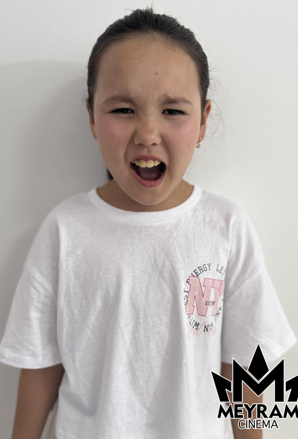 Назым Багыланкызы