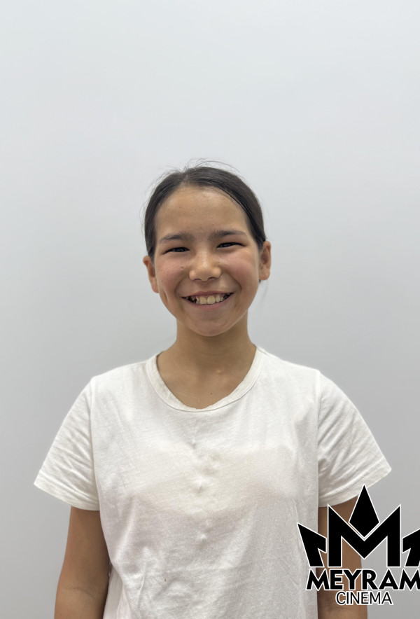 Лаура Жиенбай