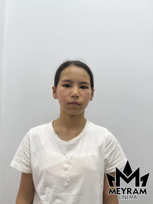 Лаура Жиенбай