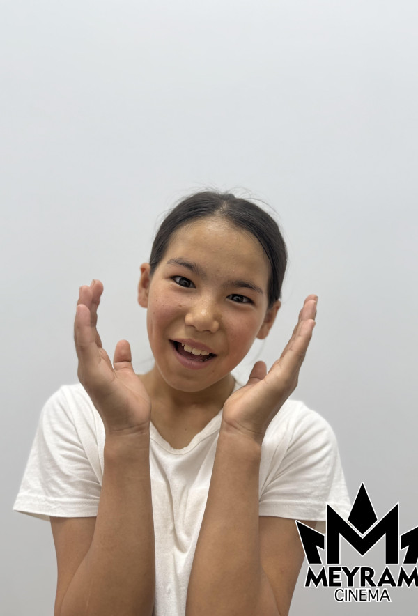 Лаура Жиенбай