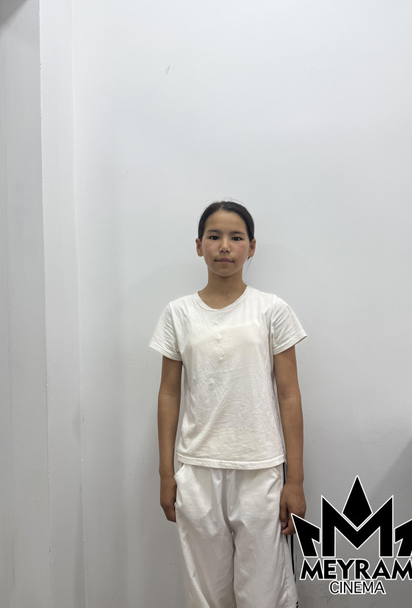 Лаура Жиенбай