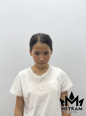 Лаура Жиенбай