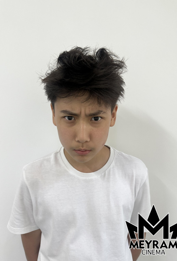 Мансұр Жеңіс