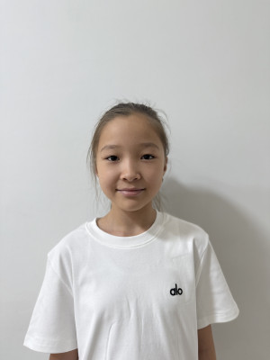 Айша Алпысбек