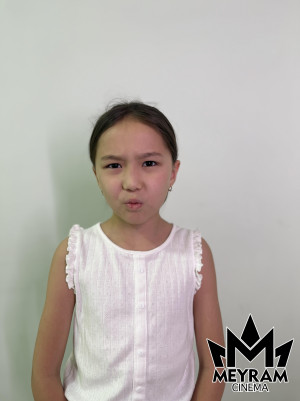 Айару Өмірзақ