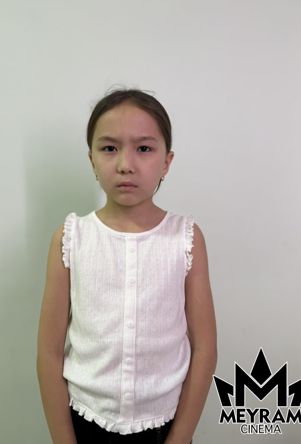 Айару Өмірзақ