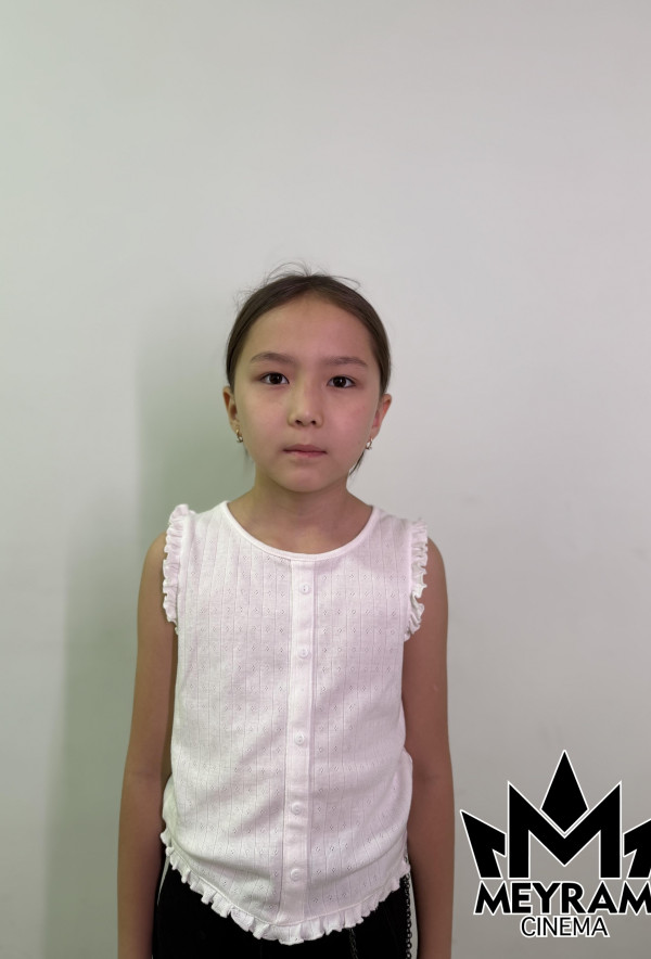 Айару Өмірзақ