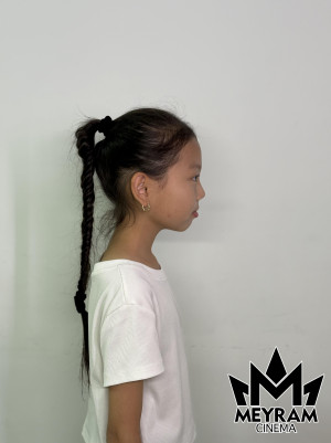 Айзере Бурабек