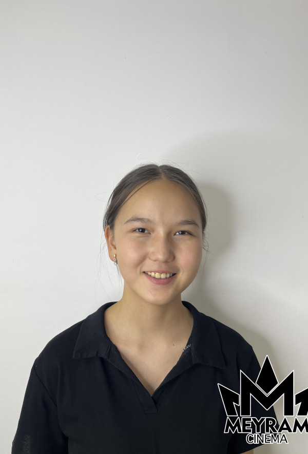 Аянат Султанова