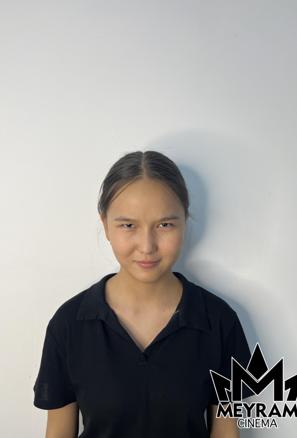 Аянат Султанова