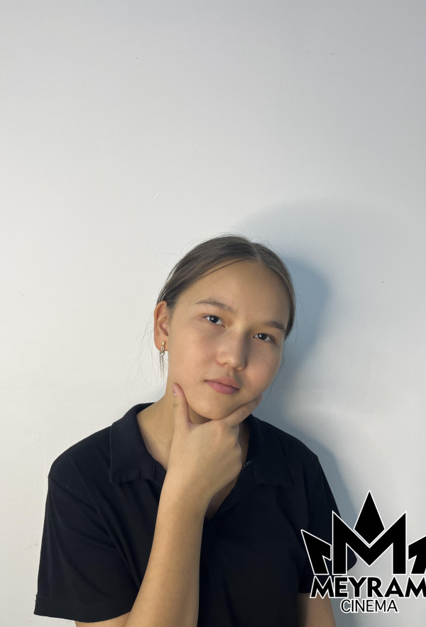 Аянат Султанова