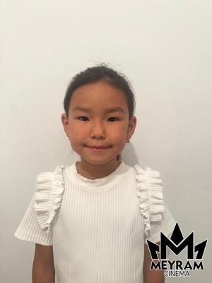 Әмина Шәріпхан