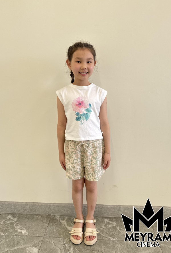 Айнұр Серік