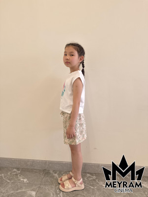 Айнұр Серік