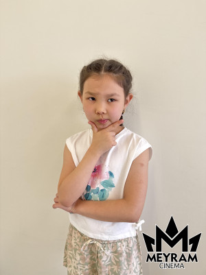 Айнұр Серік