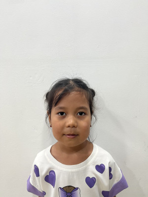 Айзере Берікқызы