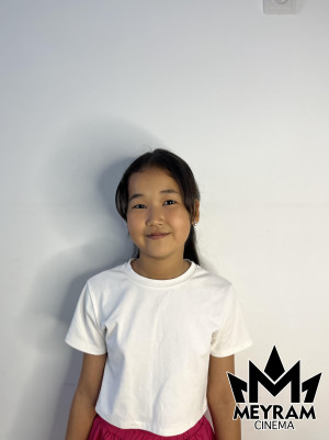 Асмира Дүйсенбек