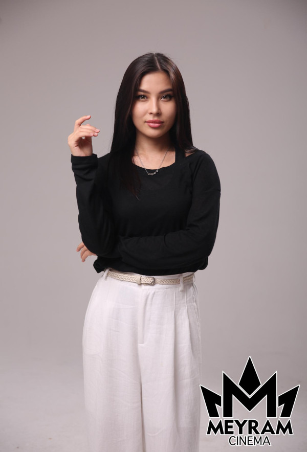 Айнұр Өзенбай